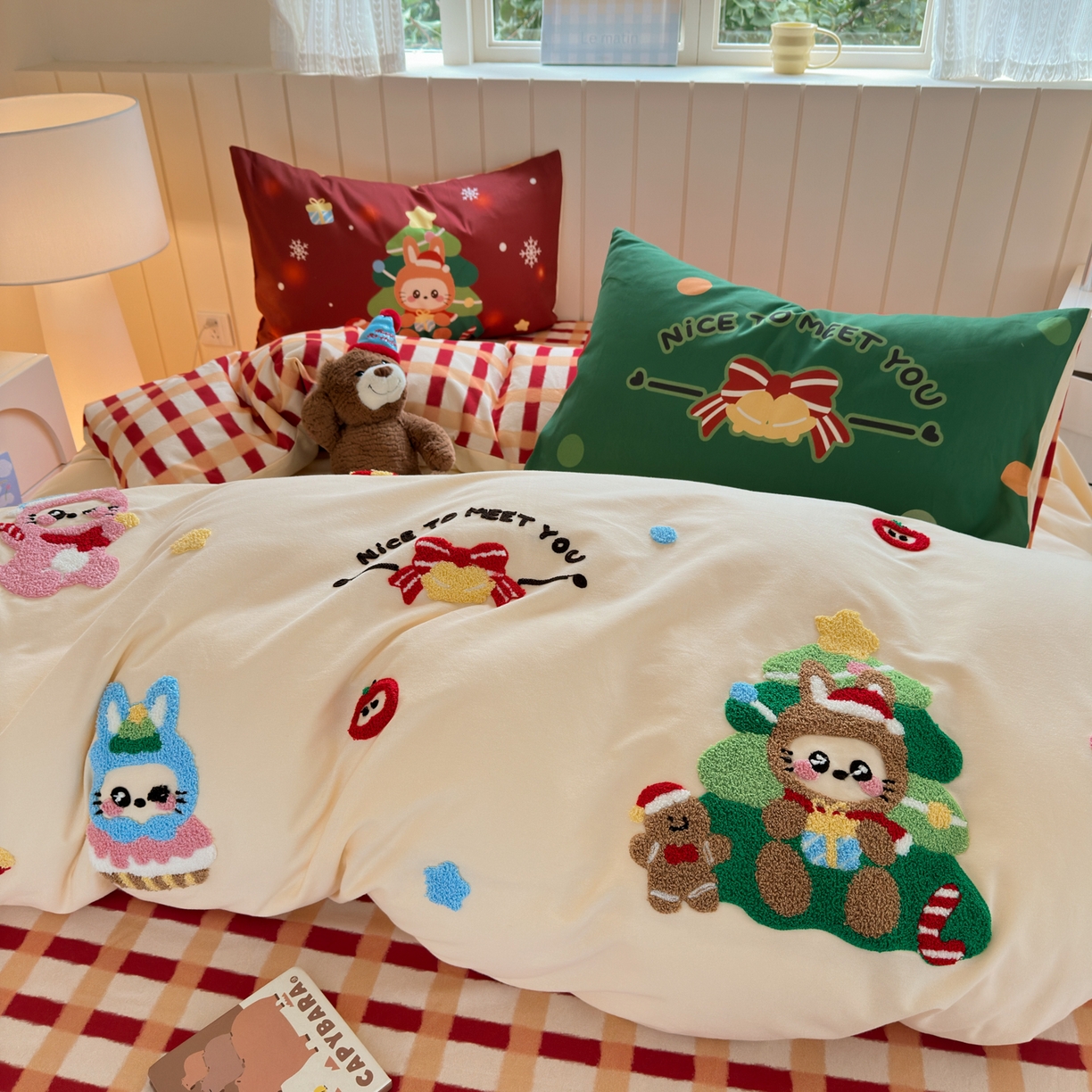 91家纺网 家纺一手货源 找家纺 小叮当家纺仓储工厂店 2025新款数码印花全棉纯棉磨毛毛巾绣四件套 圣诞派对