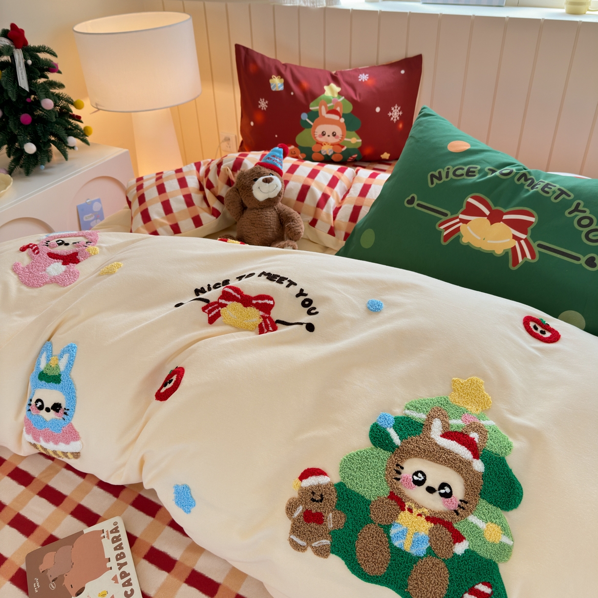 91家纺网 家纺一手货源 找家纺 小叮当家纺仓储工厂店 2025新款数码印花全棉纯棉磨毛毛巾绣四件套 圣诞派对