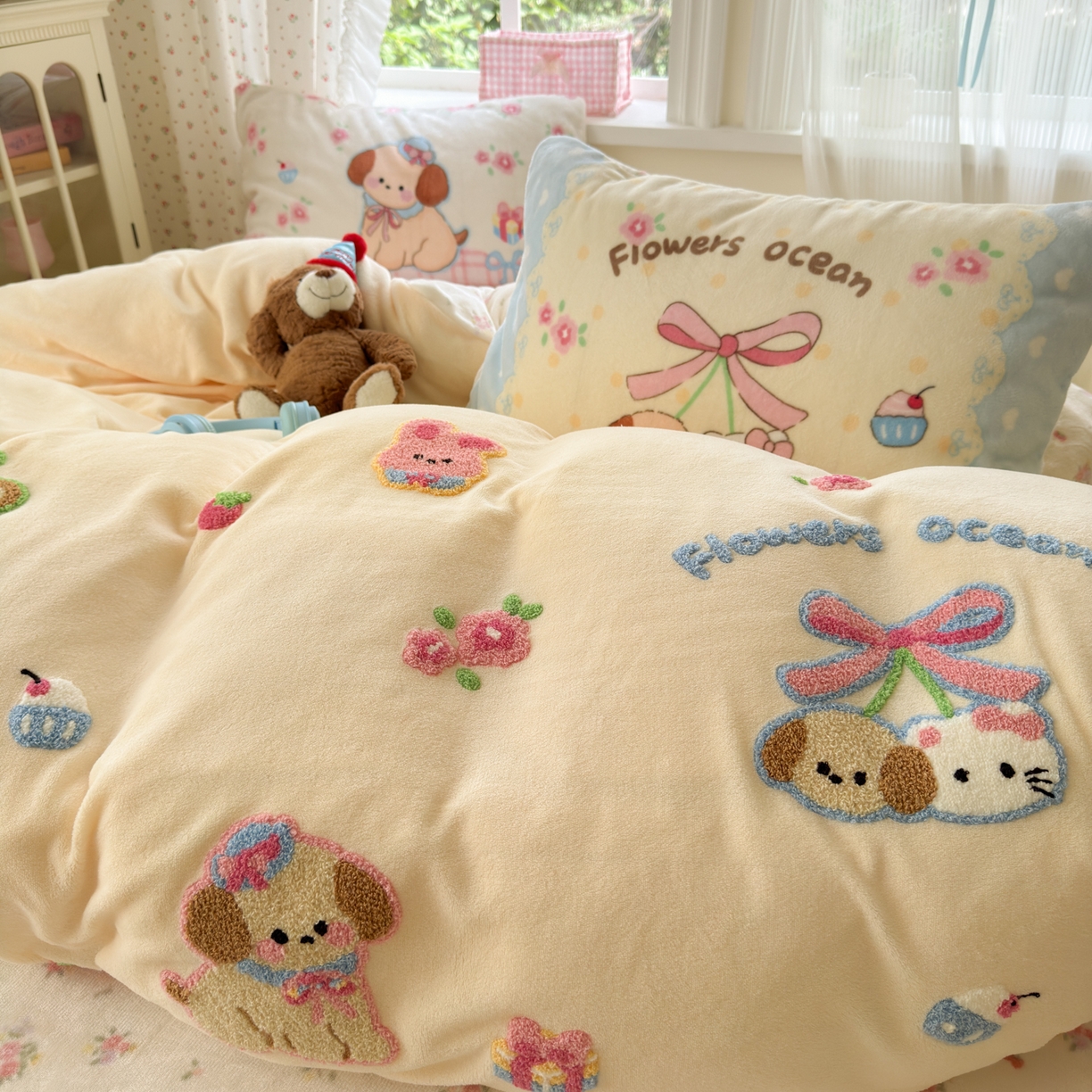 91家纺网 家纺一手货源 找家纺 小叮当家纺仓储工厂店 2025新款牛奶绒毛巾绣贴布绣牛奶绒四件套 毛绒森林