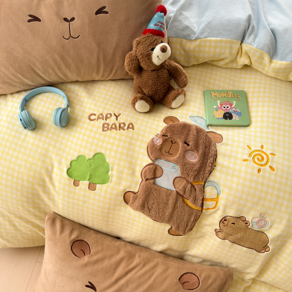 91家纺网 家纺一手货源 找家纺 小叮当家纺仓储工厂店 2025新款牛奶绒毛巾绣贴布绣牛奶绒四件套 水豚崽崽