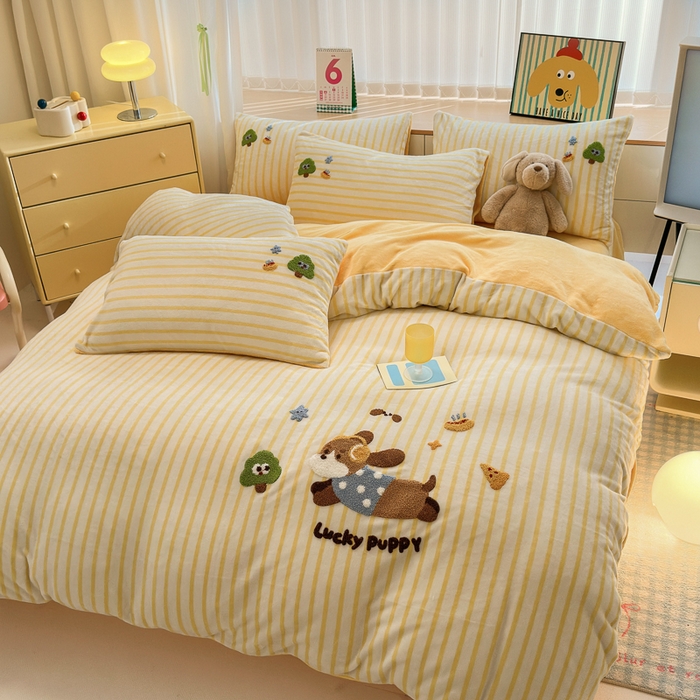 91家纺网 家纺一手货源 找家纺 小叮当家纺仓储工厂店 2025新款牛奶绒毛巾绣贴布绣牛奶绒四件套 小可乐