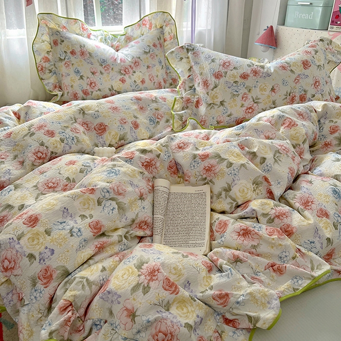 91家纺网 家纺一手货源 找家纺 （总）春光里 2025新款亲肤舒适云感双层纱花边四件套 风格二（提供买家秀）