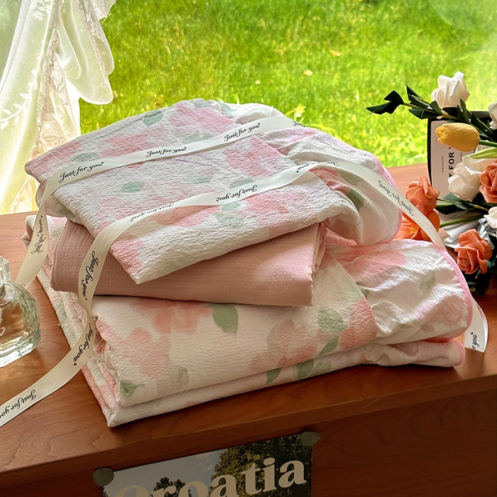 91家纺网 家纺一手货源 找家纺 （总）春光里 2025新款亲肤舒适云感双层纱花边四件套 风格二（提供买家秀）