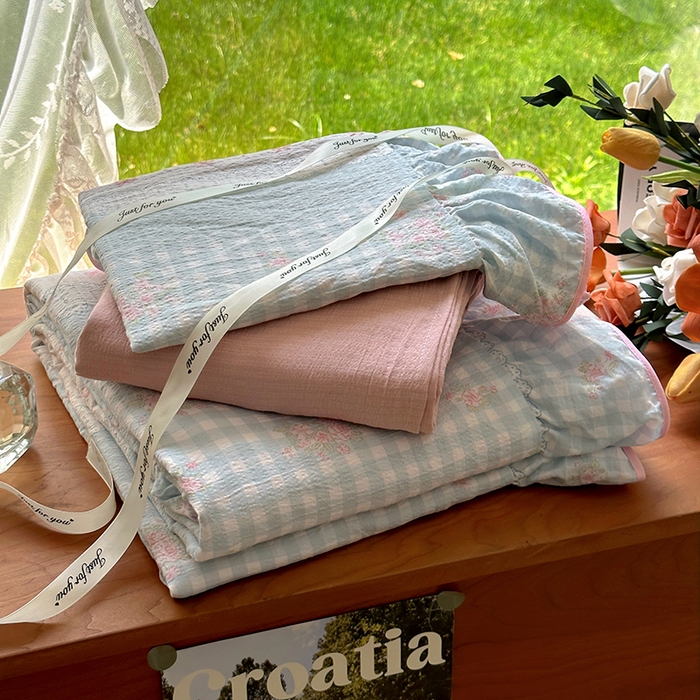 91家纺网 家纺一手货源 找家纺 （总）春光里 2025新款亲肤舒适云感双层纱花边四件套 风格二（提供买家秀）