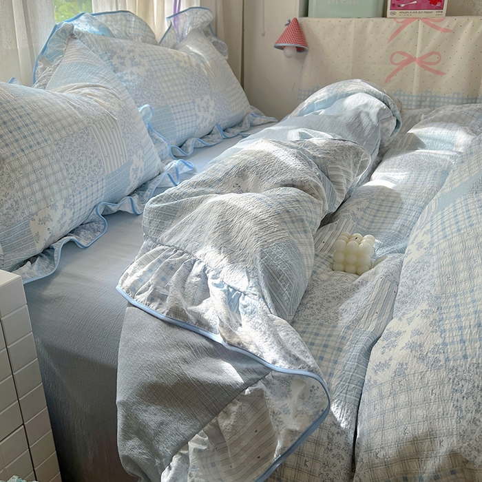 91家纺网 家纺一手货源 找家纺 春光里 2025新款亲肤舒适云感双层纱花边四件套 风格二（提供买家秀） 百福蓝