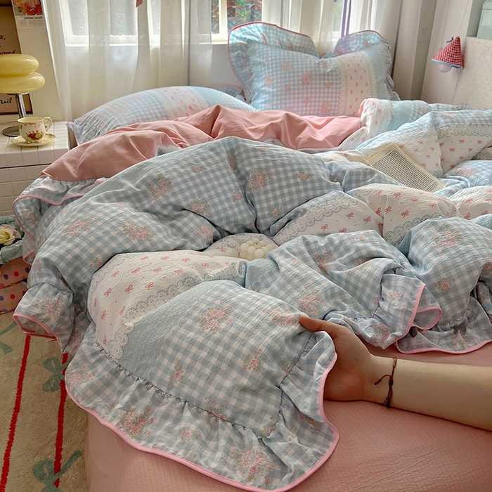 91家纺网 家纺一手货源 找家纺 春光里 2025新款亲肤舒适云感双层纱花边四件套 风格二（提供买家秀） 梦境织格