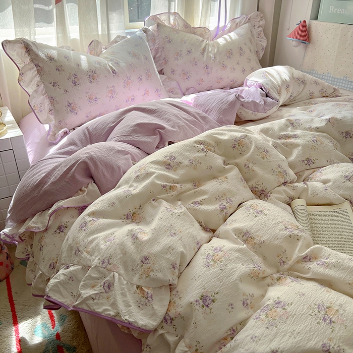 91家纺网 家纺一手货源 找家纺 春光里 2025新款亲肤舒适云感双层纱花边四件套 风格二（提供买家秀） 紫风铃