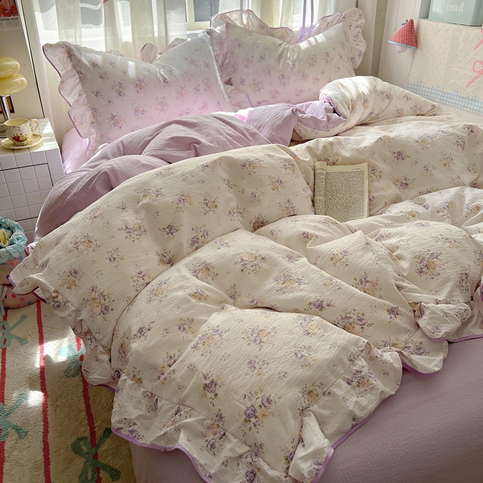 91家纺网 家纺一手货源 找家纺 春光里 2025新款亲肤舒适云感双层纱花边四件套 风格二（提供买家秀） 紫风铃