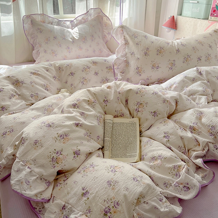 91家纺网 家纺一手货源 找家纺 春光里 2025新款亲肤舒适云感双层纱花边四件套 风格二（提供买家秀） 紫风铃