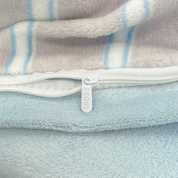 91家纺网 家纺一手货源 找家纺 首尔家纺 2025新款牛奶绒卡通毛巾绣印加绣系列四件套 奔跑狗