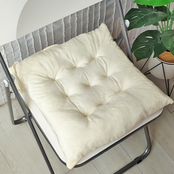 91家纺网 家纺一手货源 找家纺 （总）李帅家居 2025新款水晶绒绑带坐垫