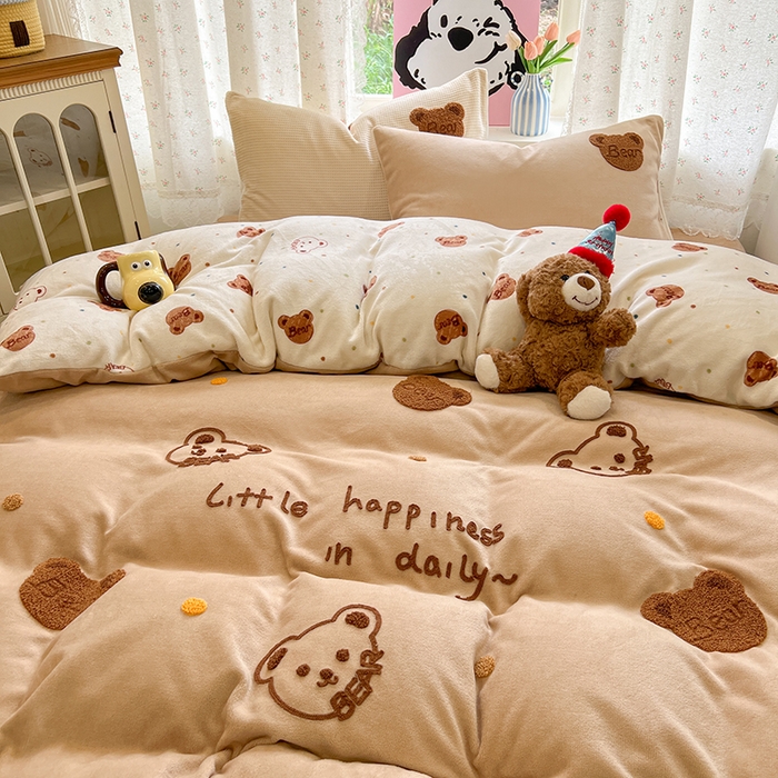 91家纺网 家纺一手货源 找家纺 眠博士 2025新款牛奶绒毛巾绣四件套 牛奶绒毛巾绣-熊熊