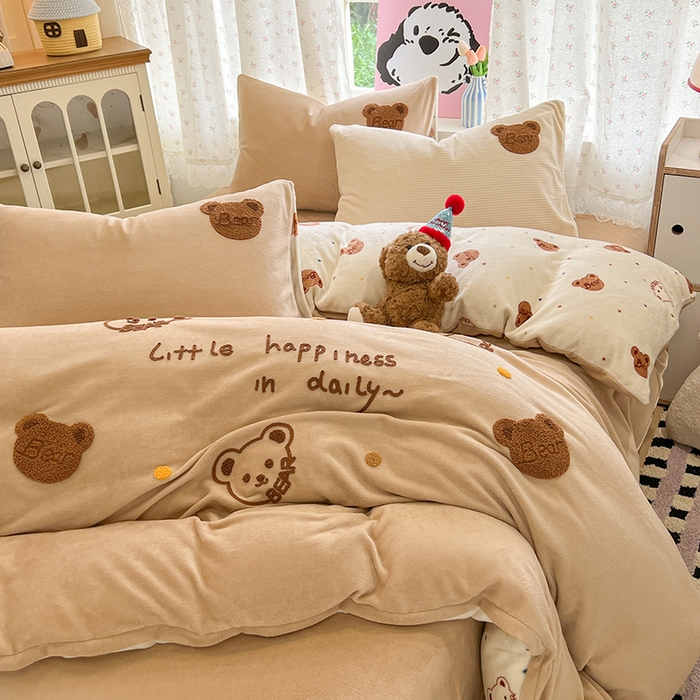 91家纺网 家纺一手货源 找家纺 眠博士 2025新款牛奶绒毛巾绣四件套 牛奶绒毛巾绣-熊熊