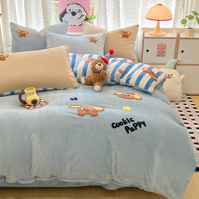 91家纺网 家纺一手货源 找家纺 眠博士 2025新款牛奶绒毛巾绣四件套 牛奶绒毛巾绣-汪汪