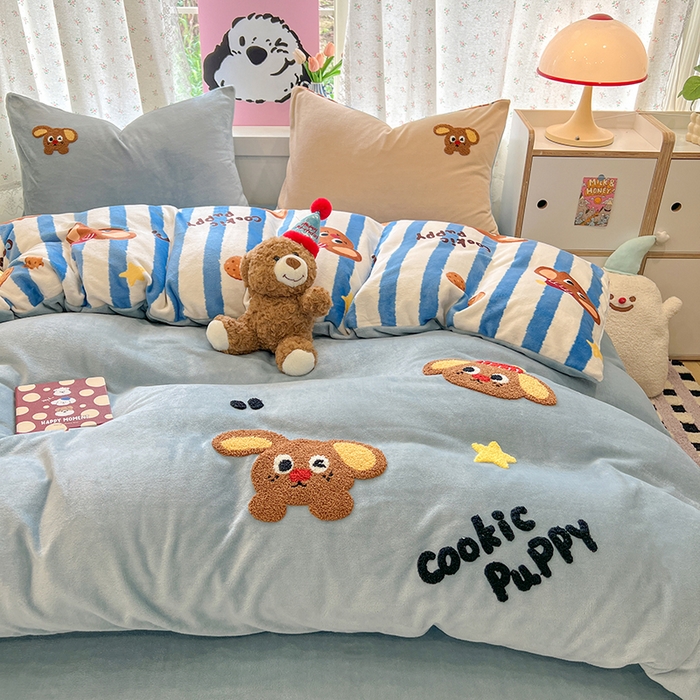 91家纺网 家纺一手货源 找家纺 眠博士 2025新款牛奶绒毛巾绣四件套 牛奶绒毛巾绣-汪汪