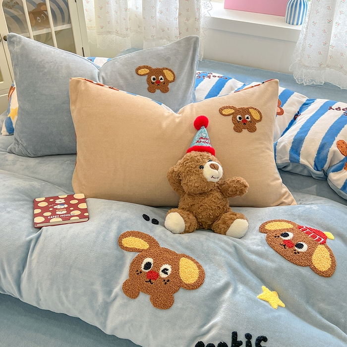 91家纺网 家纺一手货源 找家纺 眠博士 2025新款牛奶绒毛巾绣四件套 牛奶绒毛巾绣-汪汪