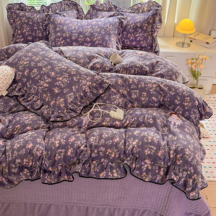 91家纺网 家纺一手货源 找家纺 （总）梦莱斯 2025新款加厚保暖双面牛奶绒四件套-黑色花边款