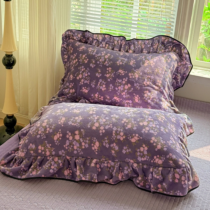 91家纺网 家纺一手货源 找家纺 （总）梦莱斯 2025新款加厚保暖双面牛奶绒四件套-黑色花边款