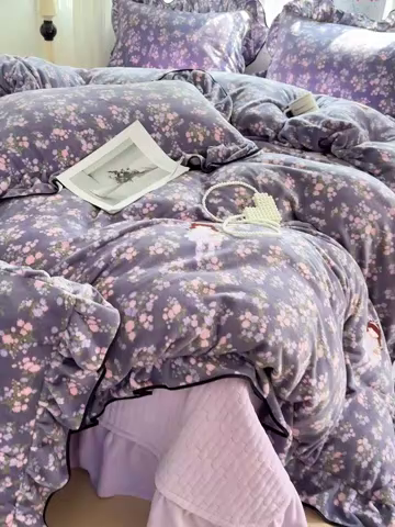 91家纺网 家纺一手货源 找家纺 （总）梦莱斯 2025新款加厚保暖双面牛奶绒四件套-黑色花边款