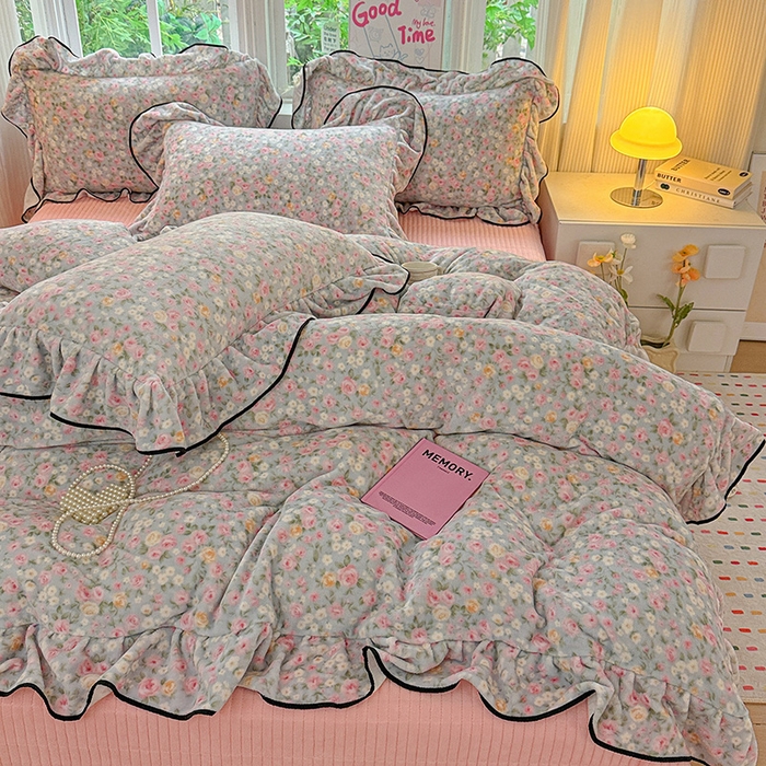 91家纺网 家纺一手货源 找家纺 梦莱斯 2025新款加厚保暖双面牛奶绒四件套-黑色花边款 春不晚