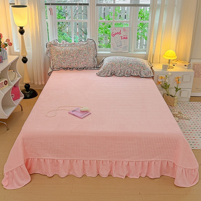 91家纺网 家纺一手货源 找家纺 梦莱斯 2025新款加厚保暖双面牛奶绒四件套-黑色花边款 春不晚