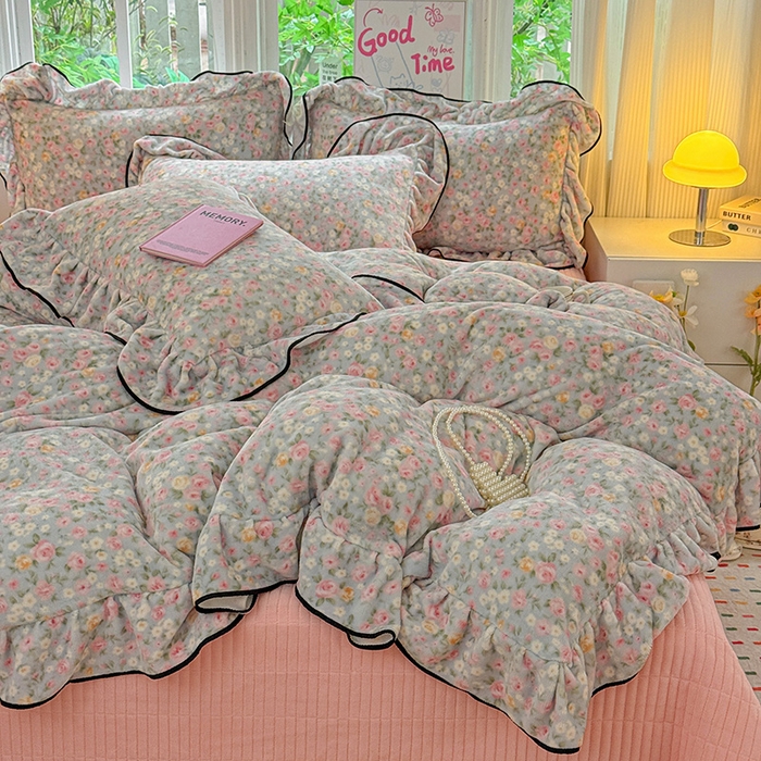 91家纺网 家纺一手货源 找家纺 梦莱斯 2025新款加厚保暖双面牛奶绒四件套-黑色花边款 春不晚