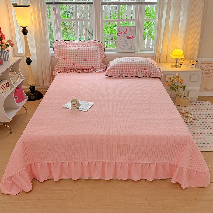 91家纺网 家纺一手货源 找家纺 梦莱斯 2025新款加厚保暖双面牛奶绒四件套-黑色花边款 粉红蝴蝶结