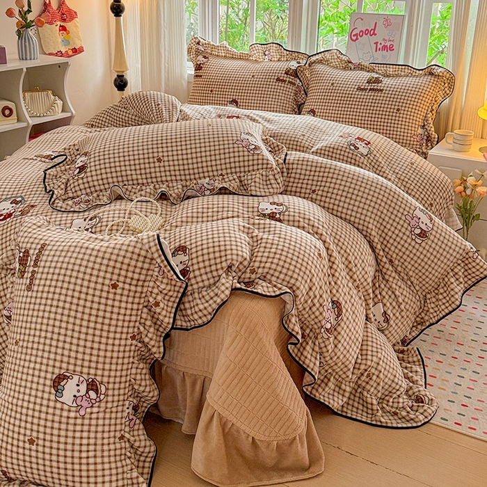 91家纺网 家纺一手货源 找家纺 梦莱斯 2025新款加厚保暖双面牛奶绒四件套-黑色花边款 格子猫