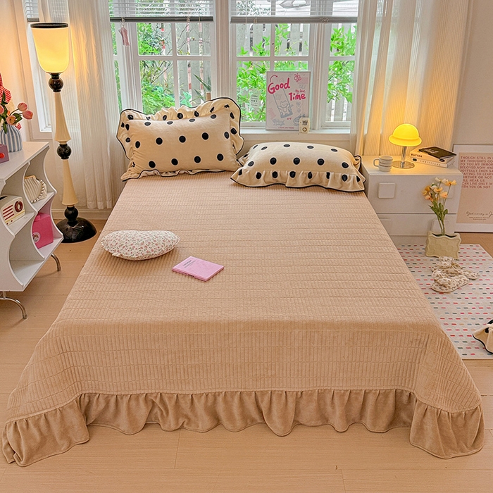 91家纺网 家纺一手货源 找家纺 梦莱斯 2025新款加厚保暖双面牛奶绒四件套-黑色花边款 黑糖珍珠