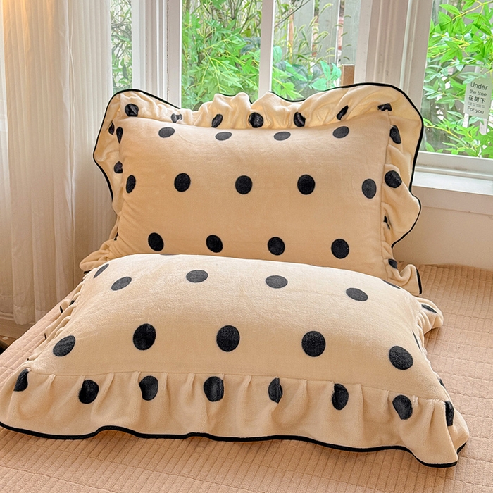 91家纺网 家纺一手货源 找家纺 梦莱斯 2025新款加厚保暖双面牛奶绒四件套-黑色花边款 黑糖珍珠