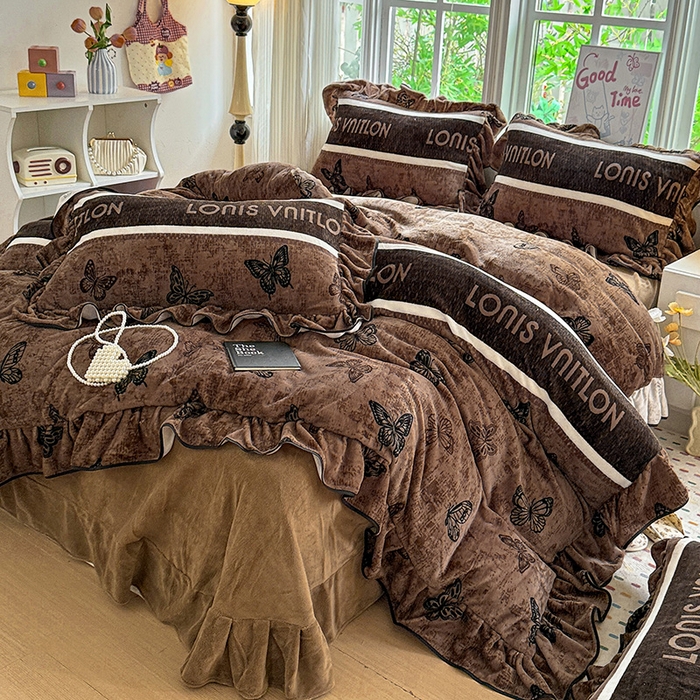 91家纺网 家纺一手货源 找家纺 梦莱斯 2025新款加厚保暖双面牛奶绒四件套-黑色花边款 米亚