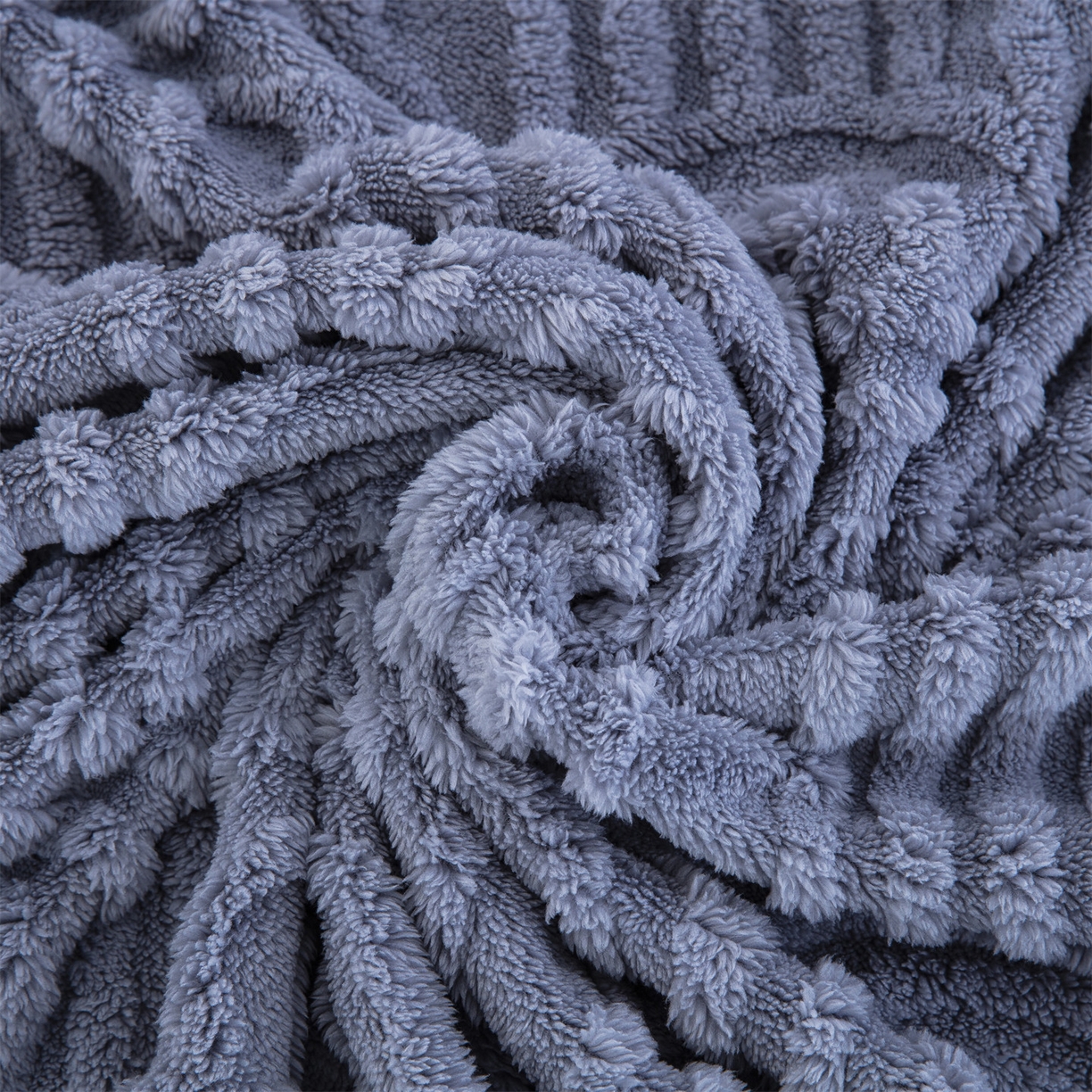 91家纺网 家纺一手货源 找家纺 一左一右 2025秋冬新款280克高克重单层双面提花塔芙绒毛毯舒棉绒毯多功能毯子外贸跨境电商-小拱门 雾兰