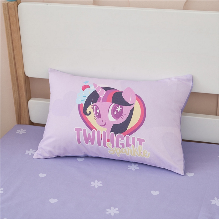 91家纺网 家纺一手货源 找家纺 百利卡通（原迪士尼家纺） 2025新款正版授权小马宝莉全棉数码印花幼儿园童被套装 快乐派对T