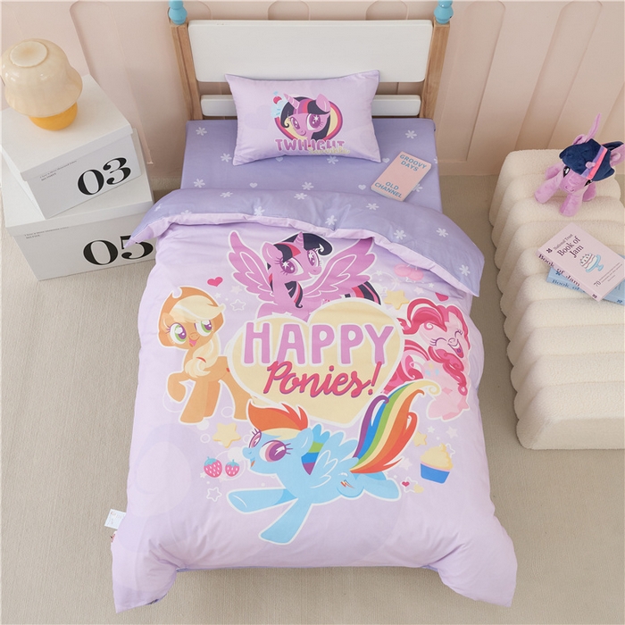 91家纺网 家纺一手货源 找家纺 百利卡通（原迪士尼家纺） 2025新款正版授权小马宝莉全棉数码印花幼儿园童被套装 快乐派对T