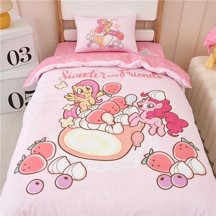 91家纺网 家纺一手货源 找家纺 百利卡通（原迪士尼家纺） 2025新款正版授权小马宝莉全棉数码印花幼儿园童被套装 水果大餐T