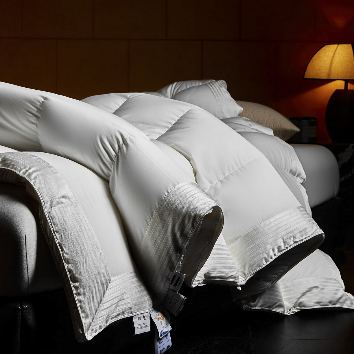 91家纺网 家纺一手货源 找家纺 暖羽屋羽绒馆 2025新款95白鹅绒被芯 莱赛尔被芯 双人婚庆冬被 鹅绒被 羽绒被子 罗玛  白