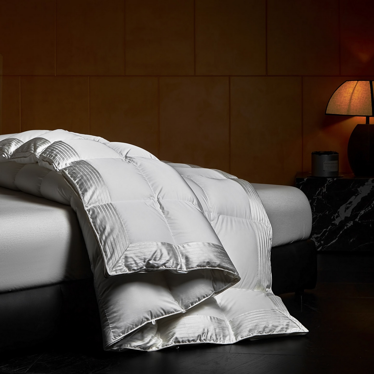 91家纺网 家纺一手货源 找家纺 暖羽屋羽绒馆 2025新款95白鹅绒被芯 莱赛尔被芯 双人婚庆冬被 鹅绒被 羽绒被子 罗玛  白