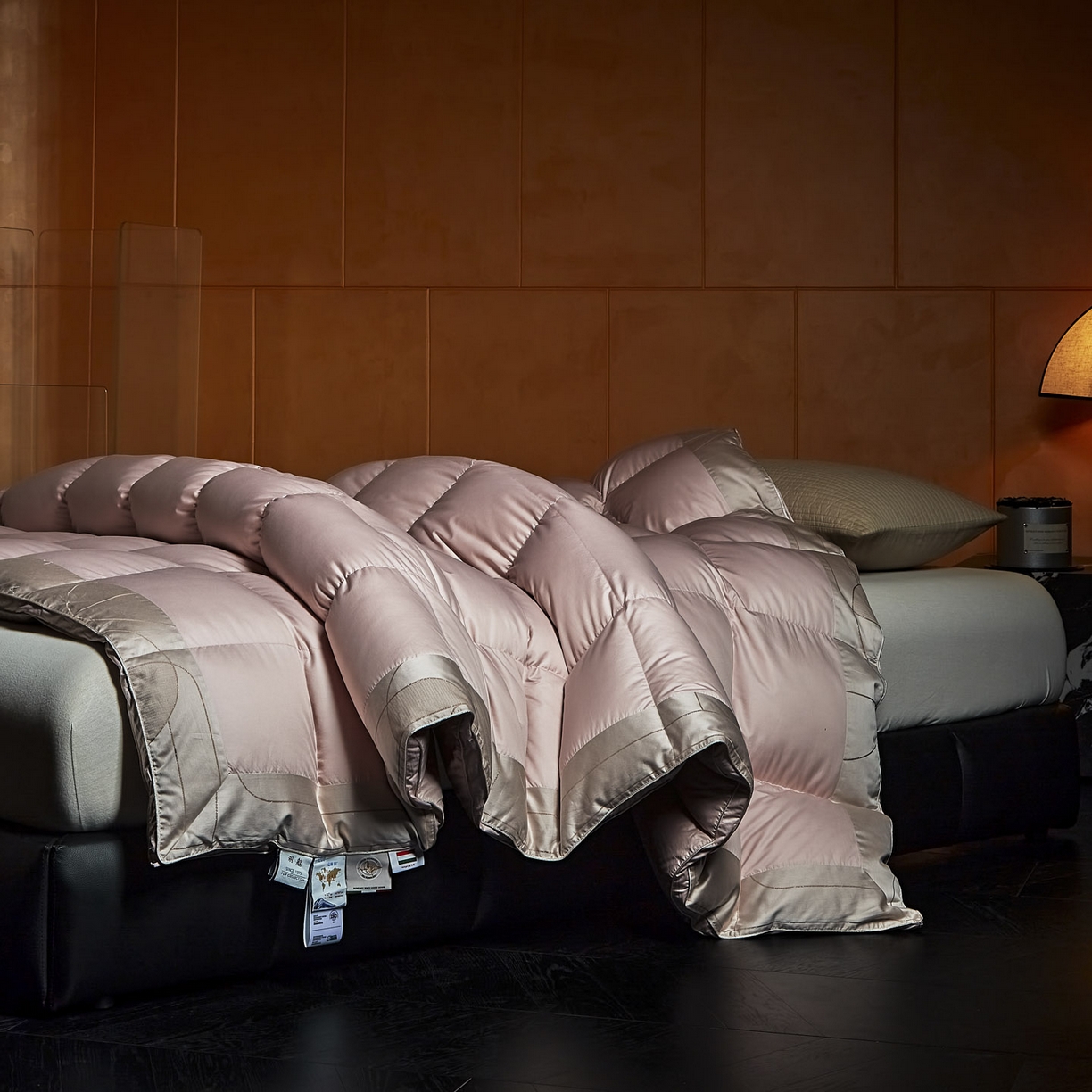 91家纺网 家纺一手货源 找家纺 （总）暖羽屋羽绒馆 2025新款95白鹅绒被芯 莱赛尔被芯 双人婚庆冬被 鹅绒被 羽绒被子