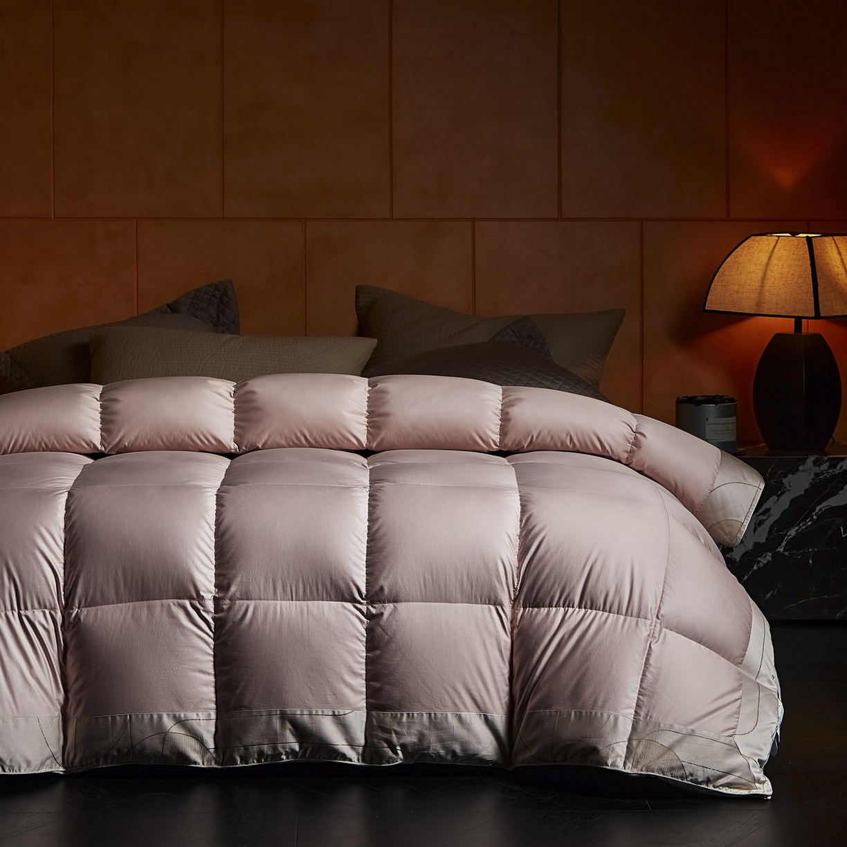 91家纺网 家纺一手货源 找家纺 暖羽屋羽绒馆 2025新款95白鹅绒被芯 莱赛尔被芯 双人婚庆冬被 鹅绒被 羽绒被子 罗玛 粉