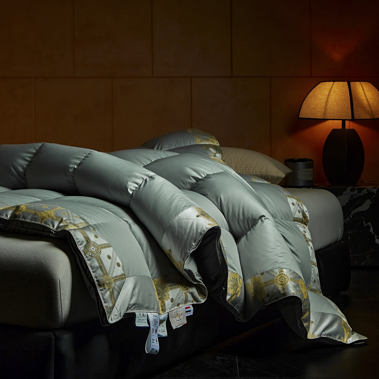 91家纺网 家纺一手货源 找家纺 暖羽屋羽绒馆 2025新款95白鹅绒被芯 莱赛尔被芯 双人婚庆冬被 鹅绒被 羽绒被子 罗玛 蓝