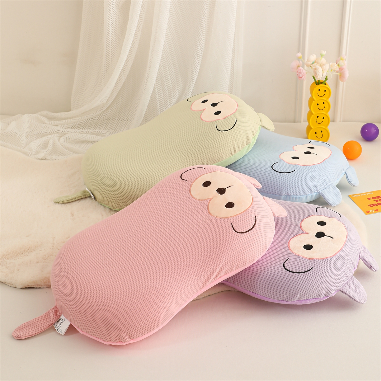 91家纺网 家纺一手货源 找家纺 芯洲 2025新款德绒月亮枕可爱动物小猴子款记忆枕卡通枕头枕芯 组合图