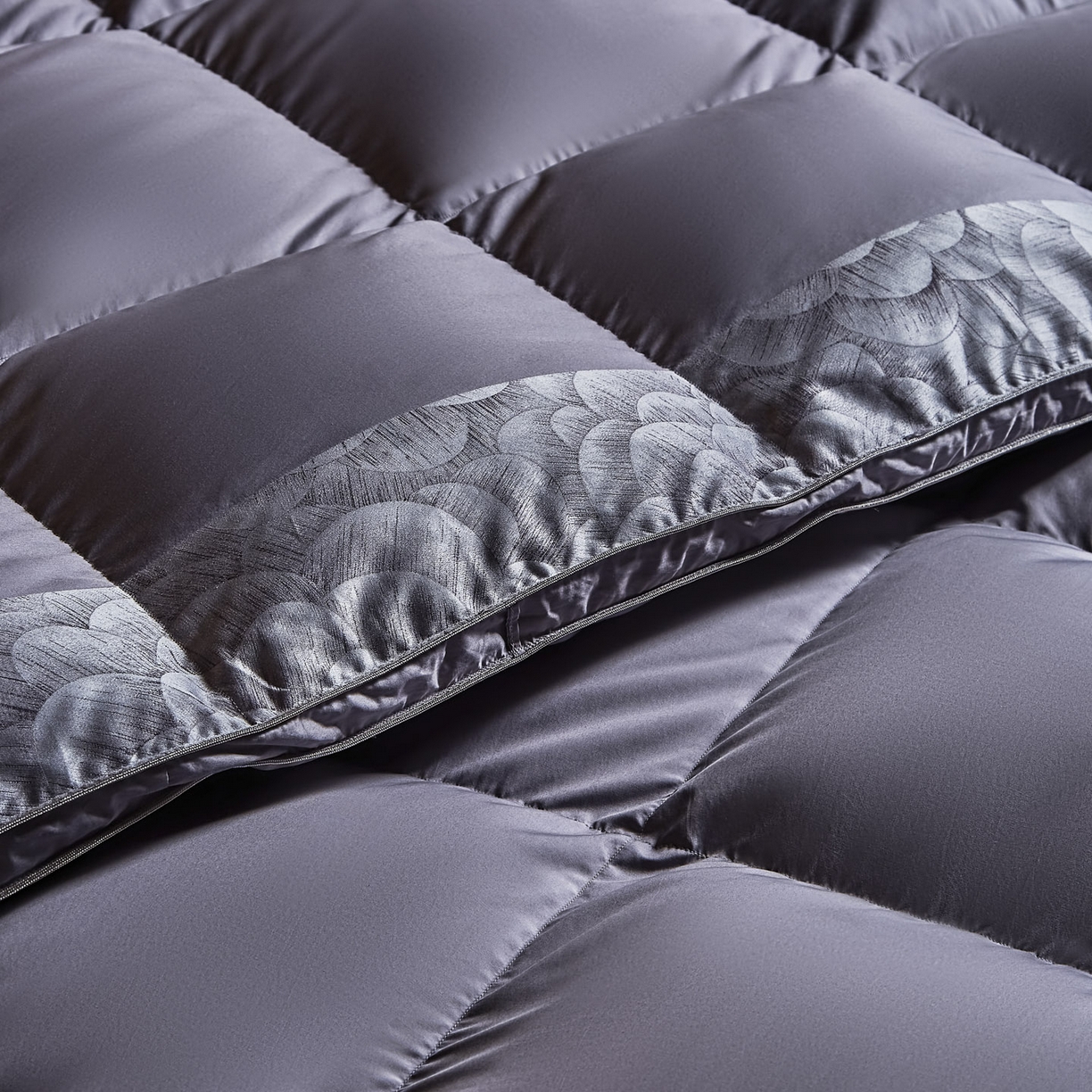 91家纺网 家纺一手货源 找家纺 暖羽屋羽绒馆 2025新款95白鹅绒被芯 莱赛尔被芯 双人婚庆冬被 鹅绒被 羽绒被子 罗玛 紫