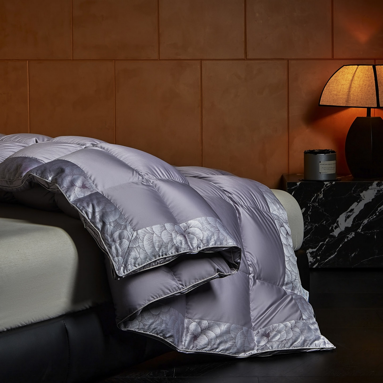 91家纺网 家纺一手货源 找家纺 暖羽屋羽绒馆 2025新款95白鹅绒被芯 莱赛尔被芯 双人婚庆冬被 鹅绒被 羽绒被子 罗玛 紫