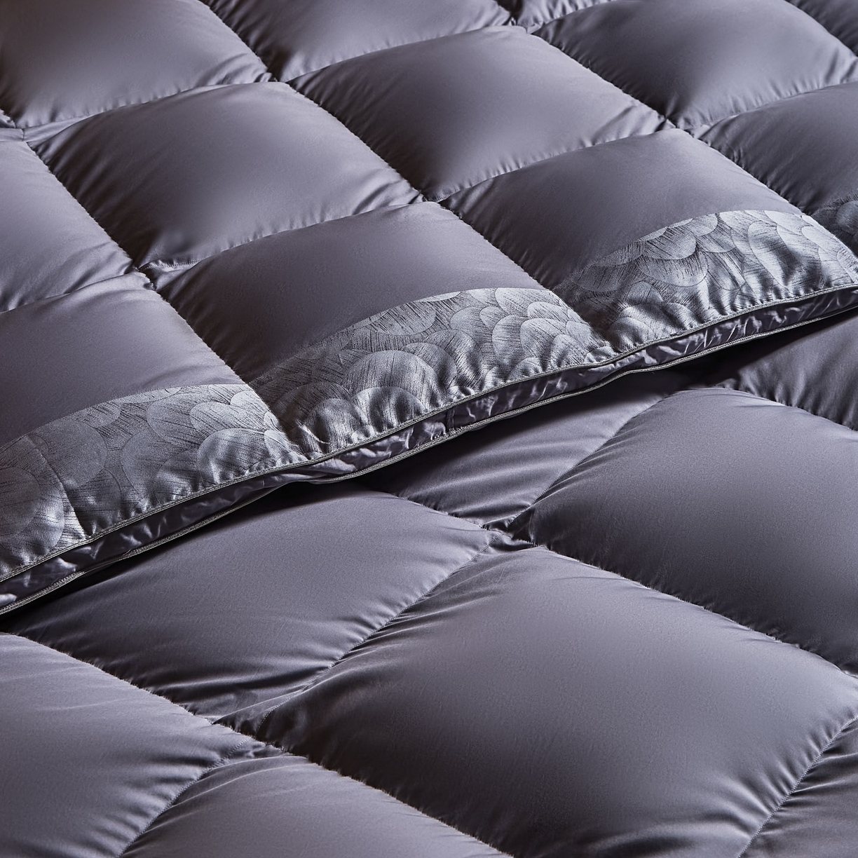 91家纺网 家纺一手货源 找家纺 暖羽屋羽绒馆 2025新款95白鹅绒被芯 莱赛尔被芯 双人婚庆冬被 鹅绒被 羽绒被子 罗玛 紫