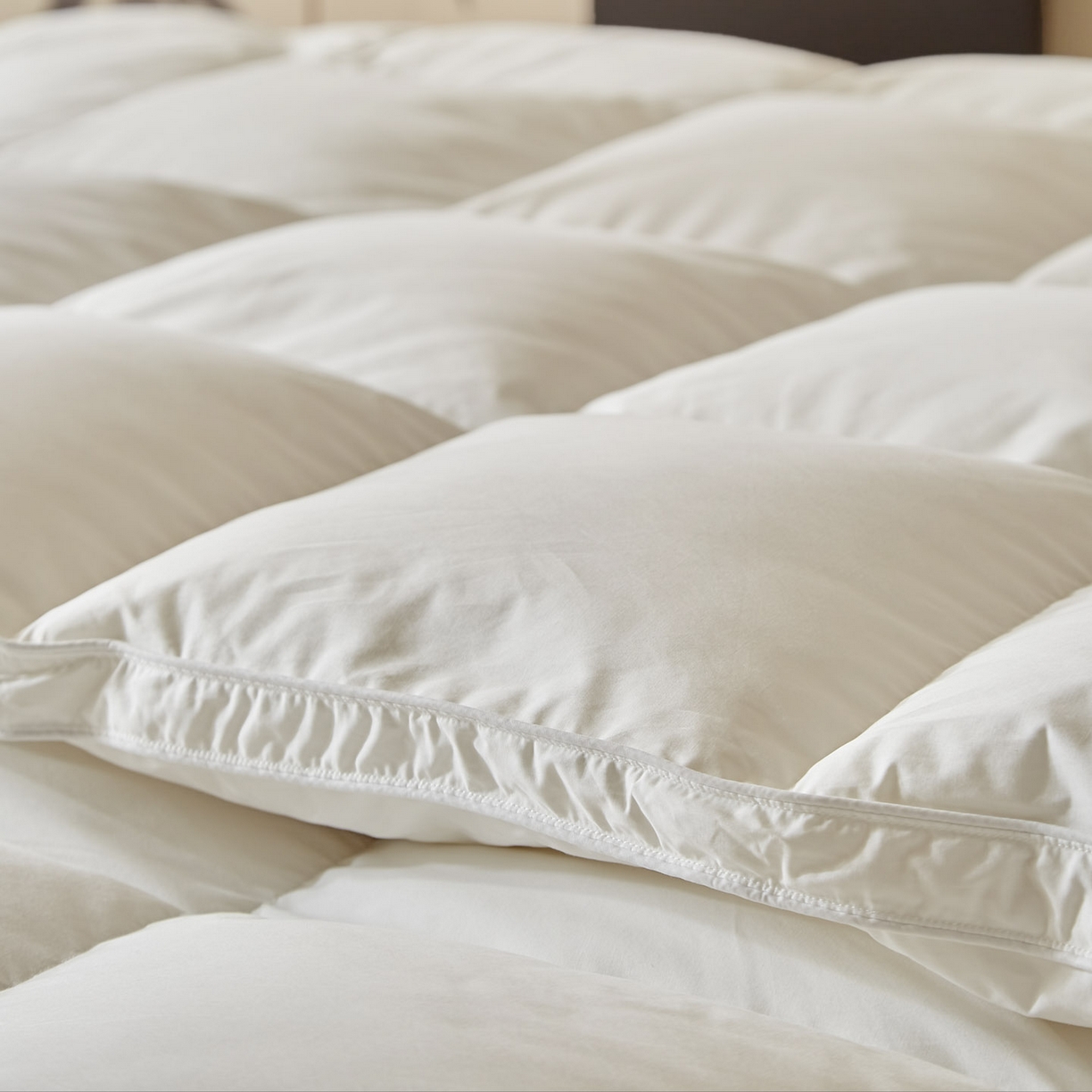 91家纺网 家纺一手货源 找家纺 暖羽屋羽绒馆 2025新款95白鸭绒人体工学被子 羽绒被芯 鸭绒被子 双人加厚冬被 白