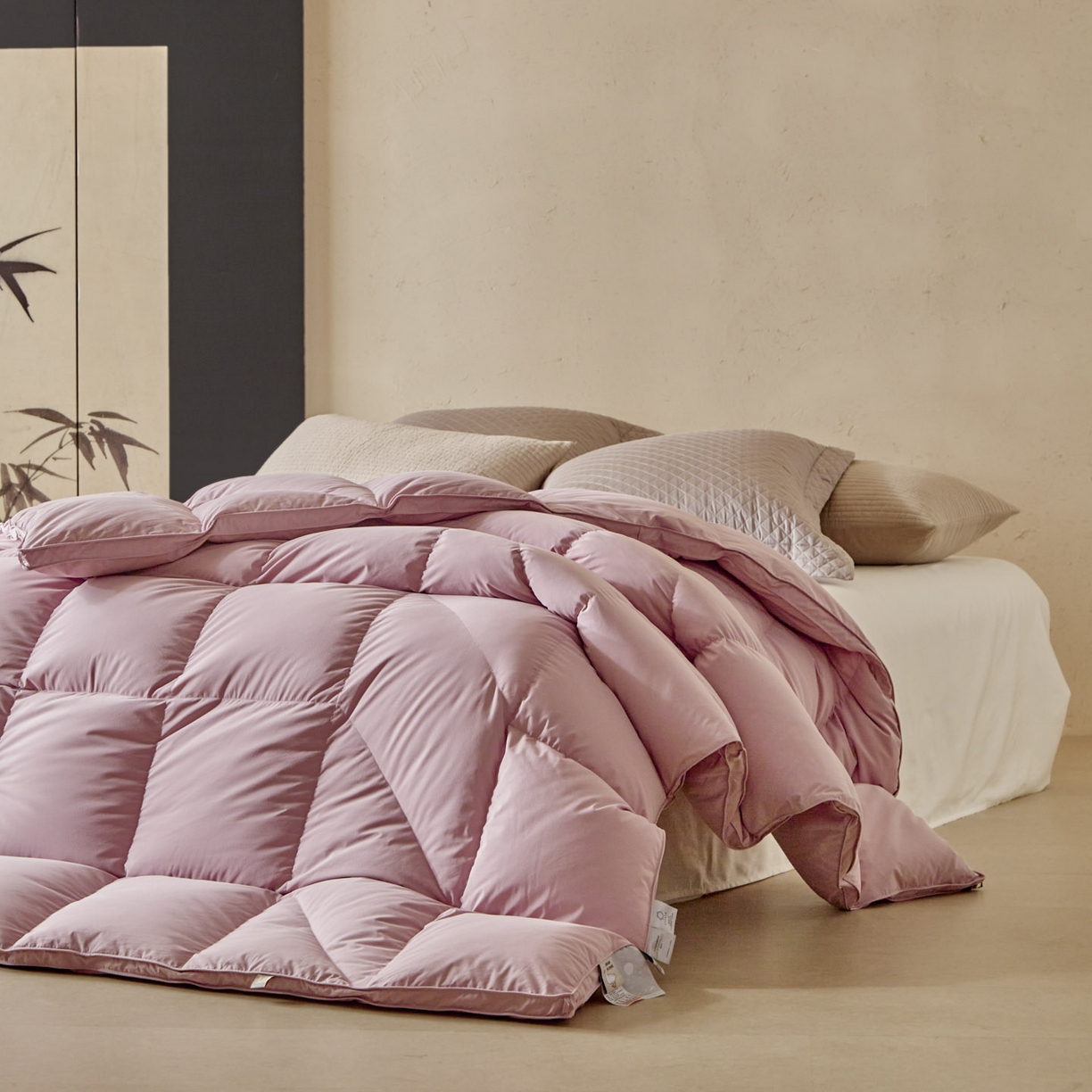 91家纺网 家纺一手货源 找家纺 暖羽屋羽绒馆 2025新款95白鸭绒人体工学被子 羽绒被芯 鸭绒被子 双人加厚冬被 粉