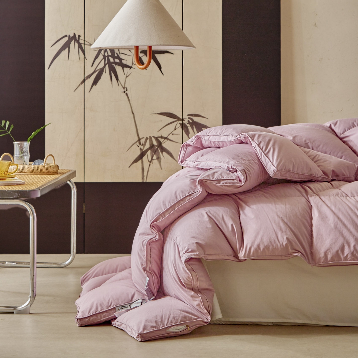 91家纺网 家纺一手货源 找家纺 暖羽屋羽绒馆 2025新款95白鸭绒人体工学被子 羽绒被芯 鸭绒被子 双人加厚冬被 粉