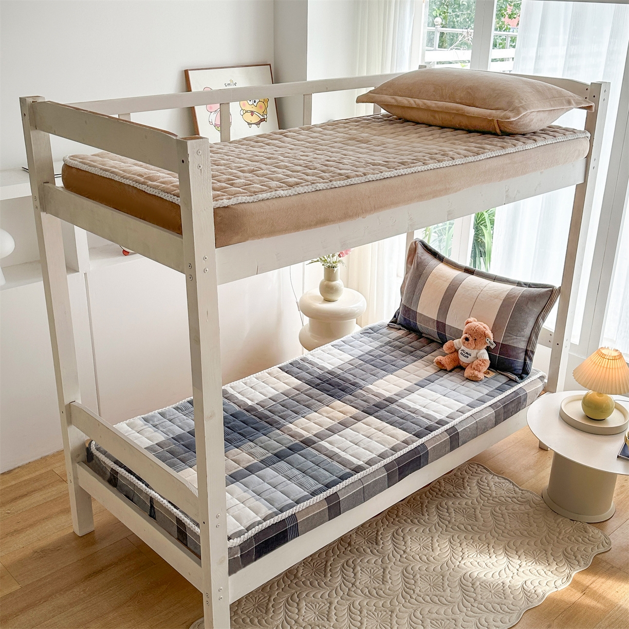 91家纺网 家纺一手货源 找家纺 凌云家纺 2025新款230克全消光牛奶绒夹棉床笠学生宿舍单件 布莱格-加厚绒