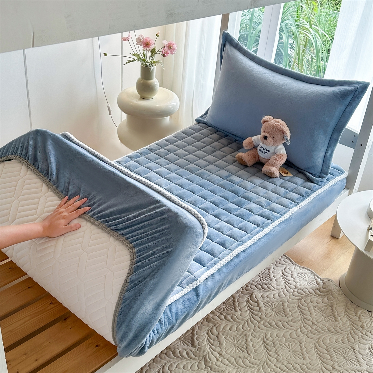 凌云家纺 2025新款230克全消光牛奶绒夹棉床笠学生宿舍单件 星海蓝-加厚绒