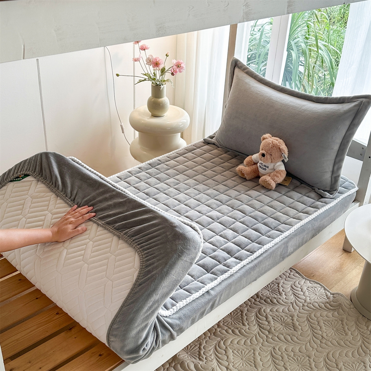 凌云家纺 2025新款230克全消光牛奶绒夹棉床笠学生宿舍单件 炫耀灰-加厚绒